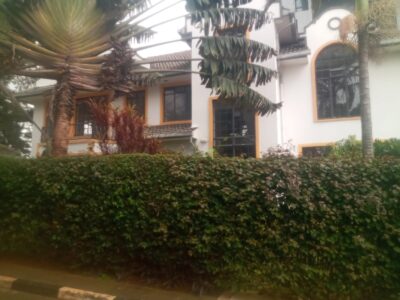 5 Bedroom Townhouse for Rent in Lavington, Nairobi | KSh 350,000 Per Month