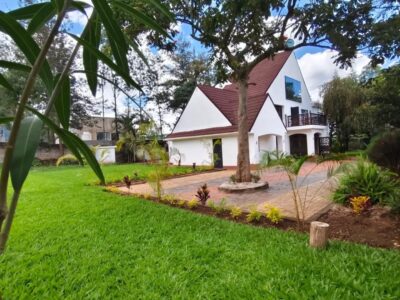 7 Bedroom Maisonette for Rent in Karen, Nairobi | Swimming Pool & SQ | KSh 400,000 Per Month
