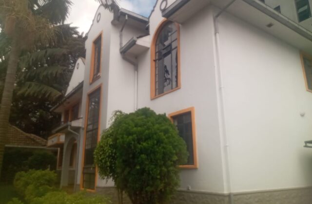 5 Bedroom Townhouse for Rent in Lavington, Nairobi | KSh 350,000 Per Month.