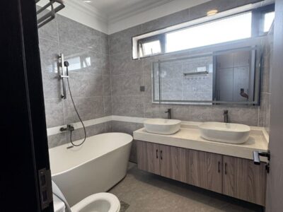 4 Bedroom Apartment + DSQ for Rent in Kileleshwa, Nairobi | KSh 215,000 Per Month