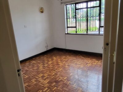 Luxury 4 Bedroom Standalone House with Guest Wing for Sale & Rent in Gigiri, Nairobi