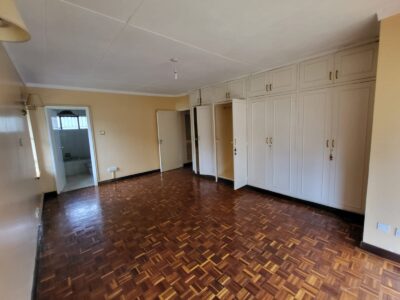 Luxury 4 Bedroom Standalone House with Guest Wing for Sale & Rent in Gigiri, Nairobi