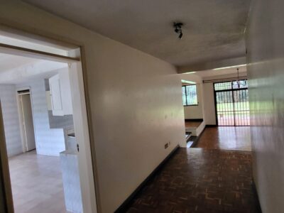 Luxury 4 Bedroom Standalone House with Guest Wing for Sale & Rent in Gigiri, Nairobi